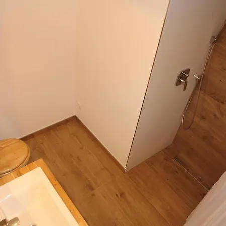Tina Apartament *